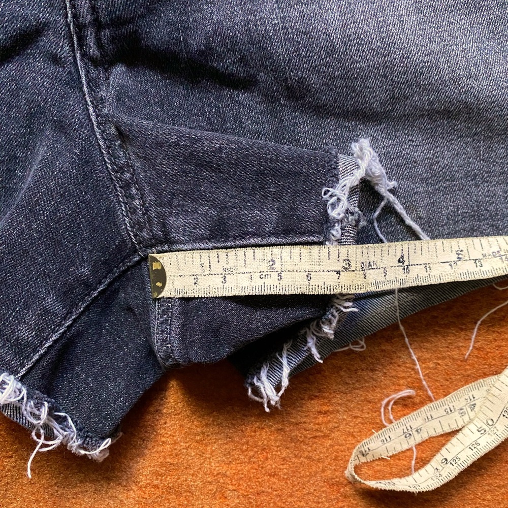 Distressed High Rise Denim Shorts - Picture 4 of 9